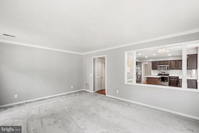Building Photo - 2985 Marsh Hawk Dr