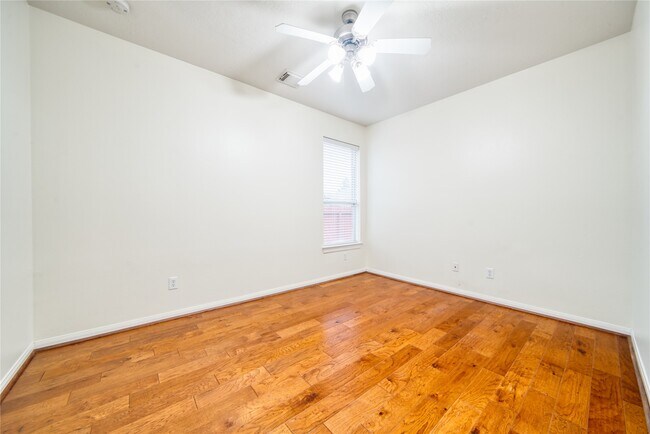 Building Photo - 8518 Lemonmint Meadow Dr