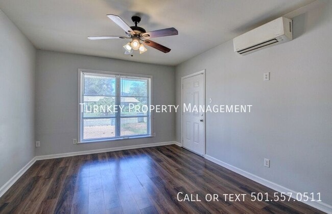 Building Photo - 7 Fairbrook Dr