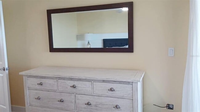 Building Photo - 6400 Flotilla Dr