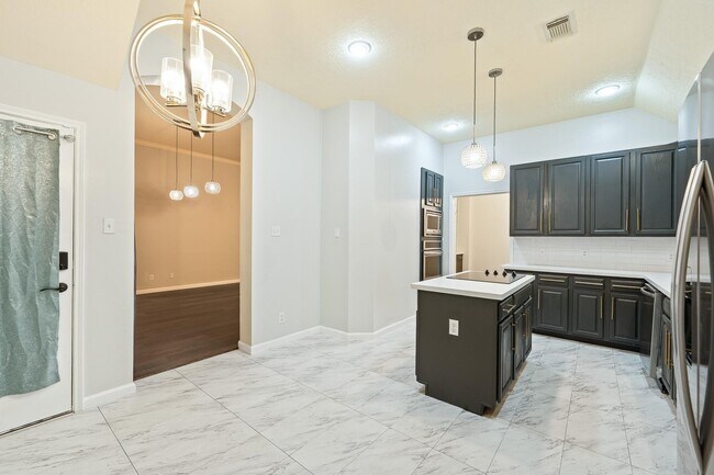 Building Photo - 7624 Lone Meadow Ct