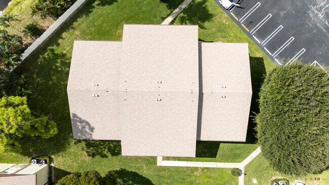 Building Photo - 3624 La Aires Ct