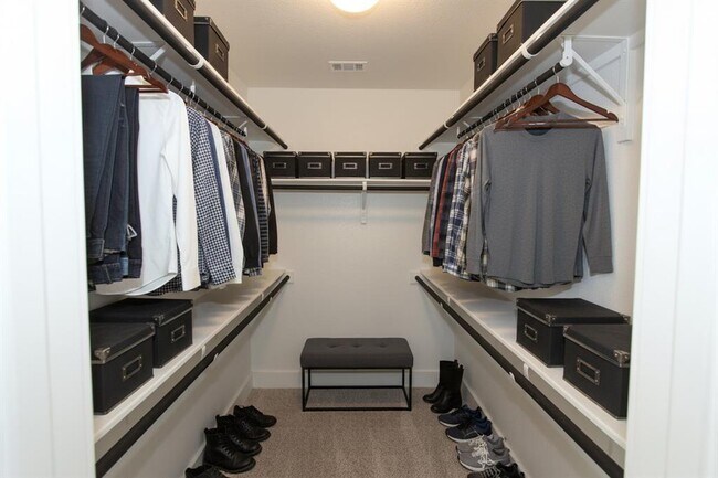 Building Photo - 131 Furlong Dr