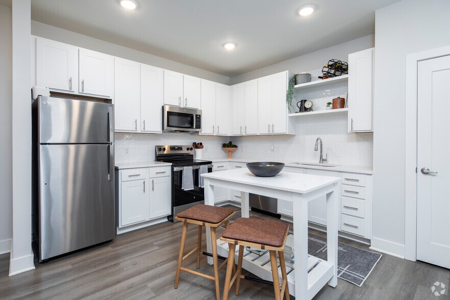 2BR, 2BA - 993SF - Kitchen - Attain at Bradford Creek