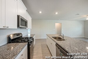 Building Photo - 15214 Counterpoint