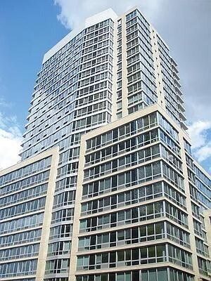 Building Photo - 455 W 37th St