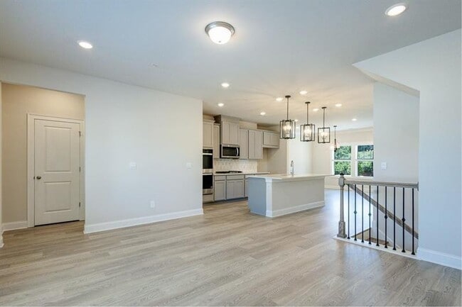 Building Photo - 1632 Switchgrass Ave SE