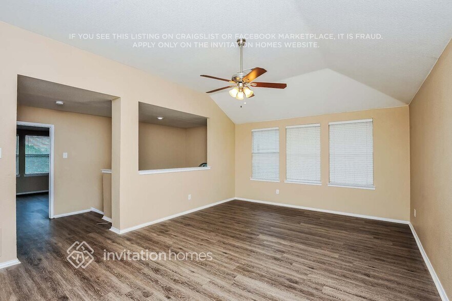 Building Photo - 5800 Westgate Dr