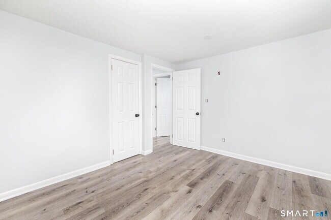 Building Photo - 153 Gridley St