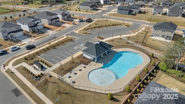 Building Photo - 126 Johns Cardinal Dr