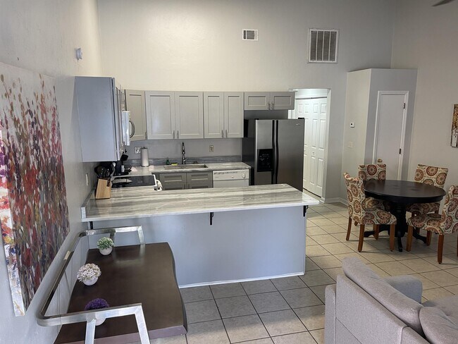 Building Photo - 2314 Hartsfield Way