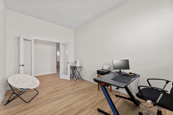 Building Photo - 17039 Luminous Ln