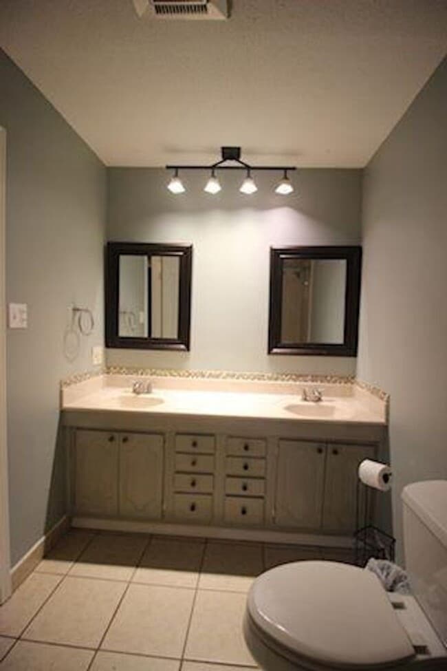 Building Photo - Bon Village 4 BR 2 Bath home