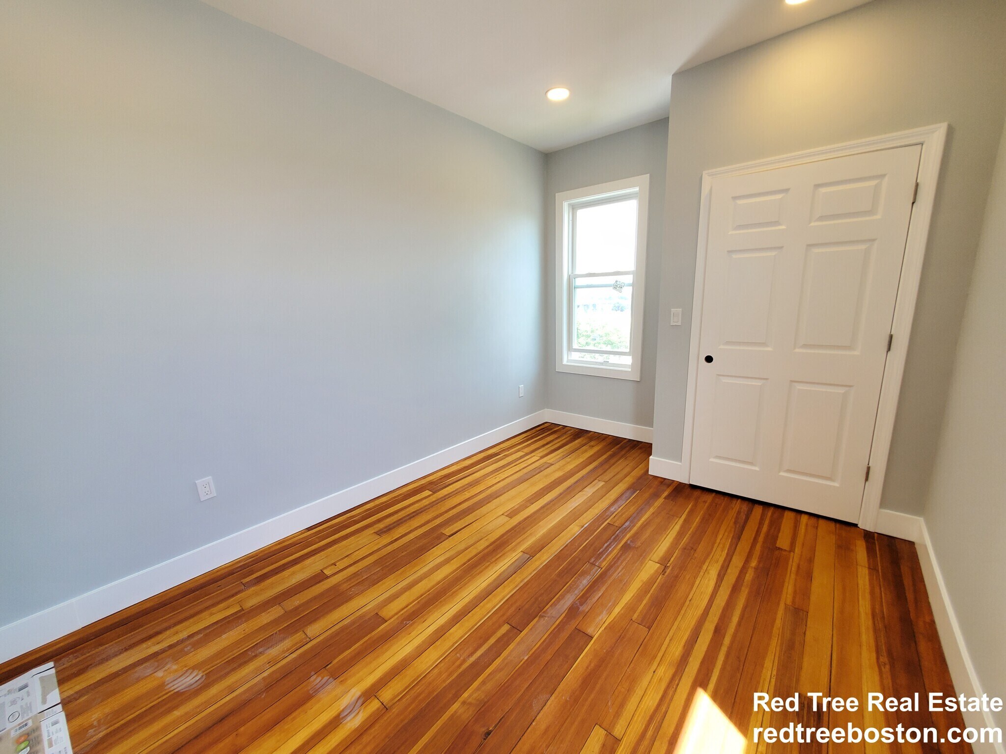 Building Photo - 31 Faywood Ave