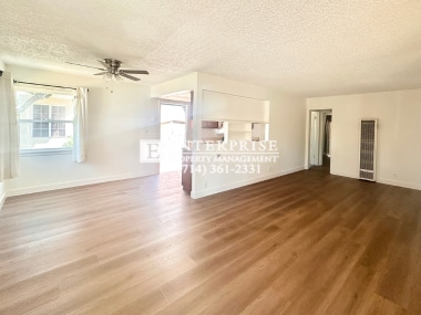 Building Photo - Move-In Ready 3 Bed Home | New Floors, Big...