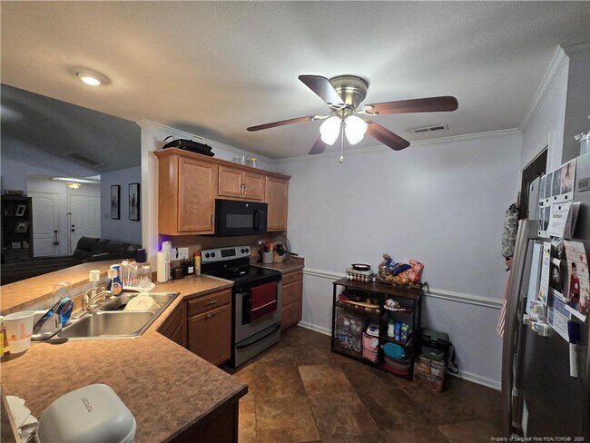 Building Photo - 441 Corsegan Rd