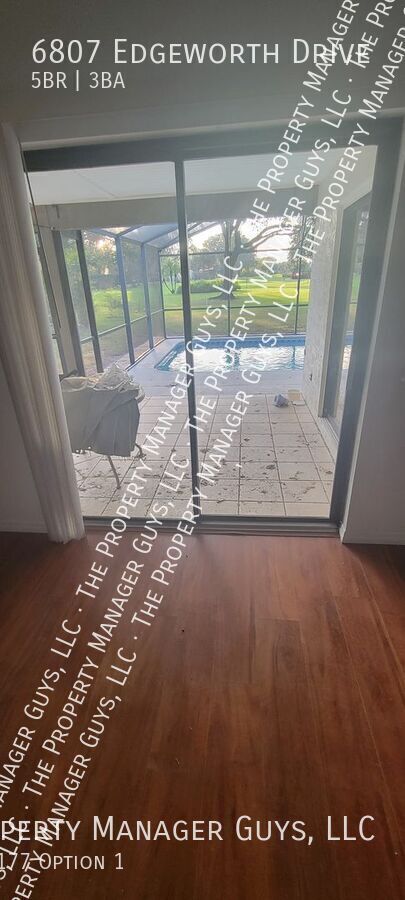 Building Photo - 6807 Edgeworth Dr