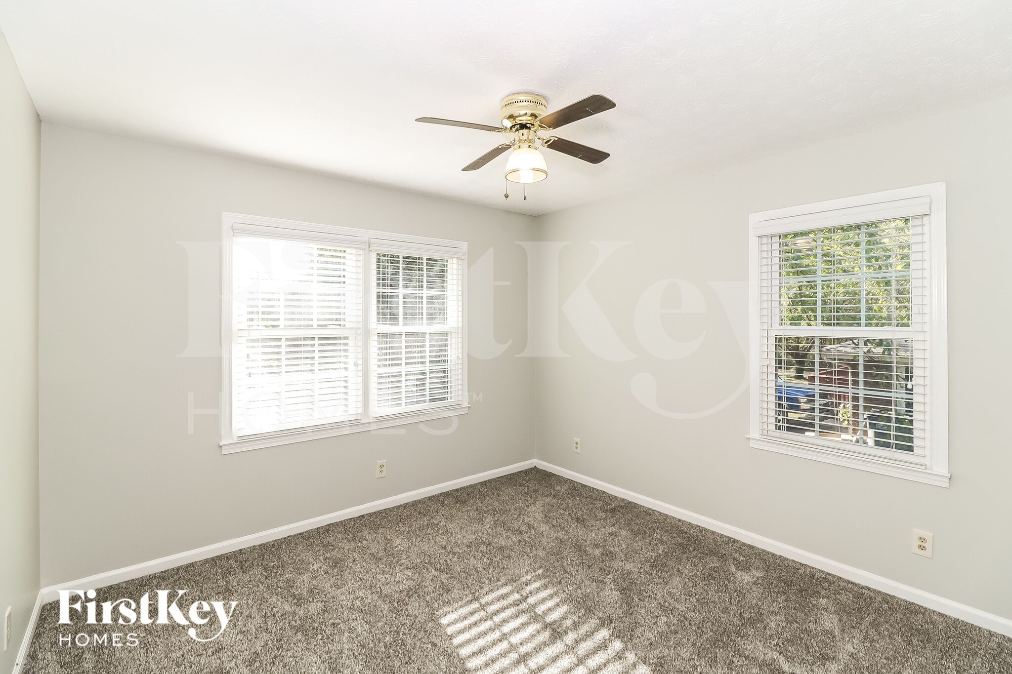 Building Photo - 1285 Gatewood Dr