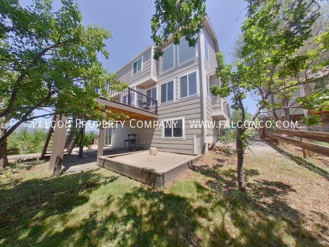 Building Photo - 1111 Mt Estes Dr