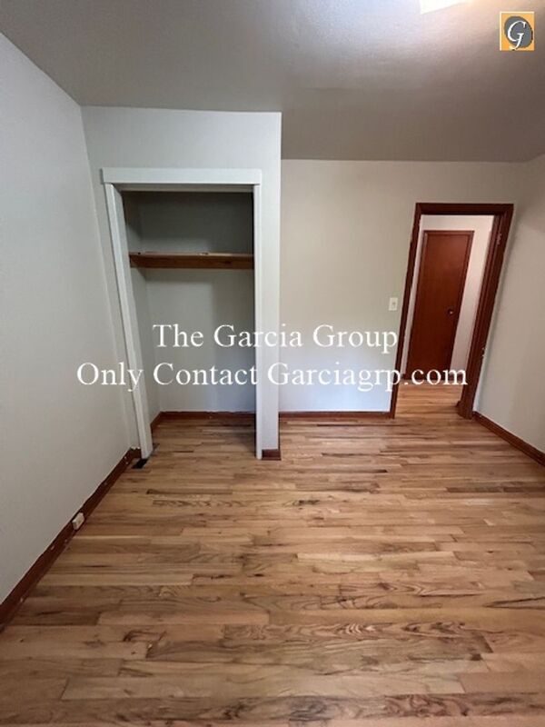 Building Photo - 3326 SE 28th Pl