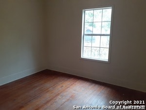 Building Photo - 116 W Young