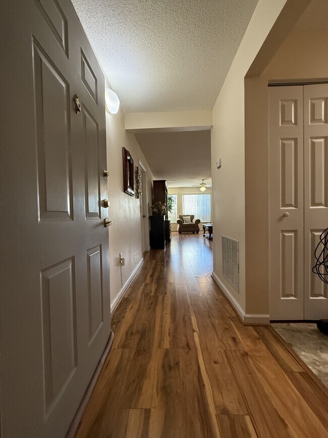 Building Photo - 1231 Ladys Island Dr