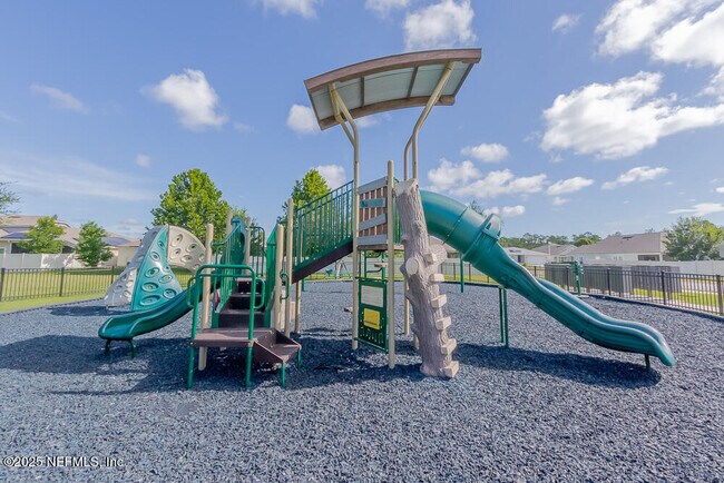 Building Photo - 12613 Itani Ct