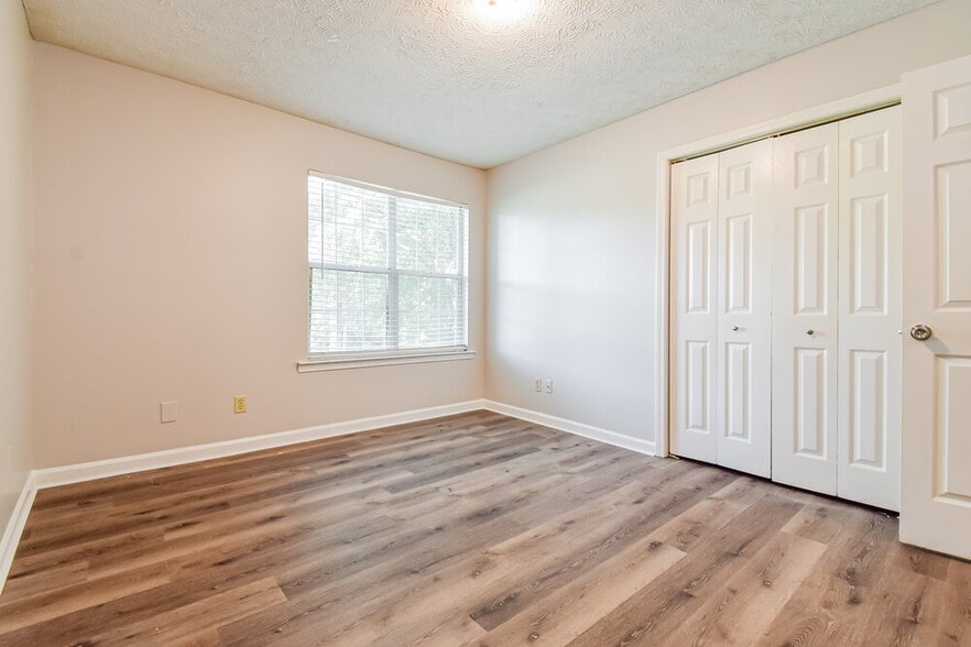Building Photo - 1216 Gallatin Ct