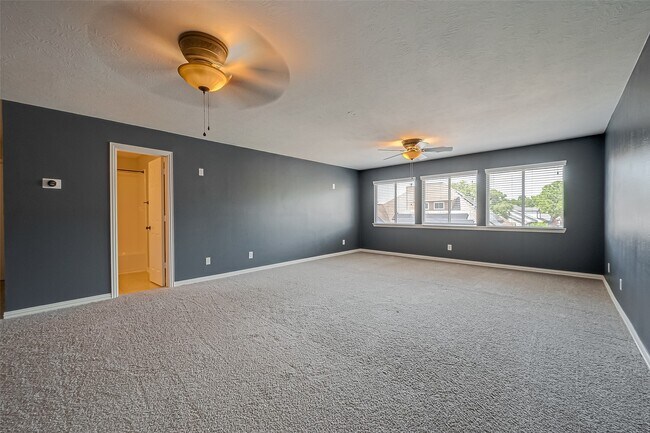 Building Photo - 7214 Glenwick Ct