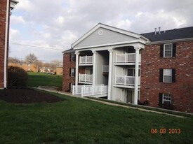 Building Photo - 1961 Marine Terrace Dr