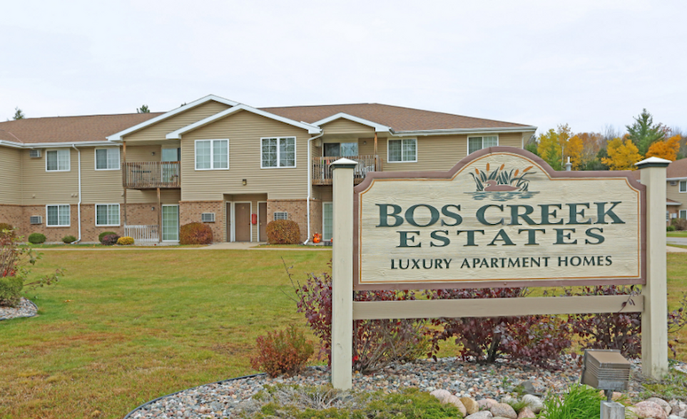 Interior Photo - Bos Creek Estates