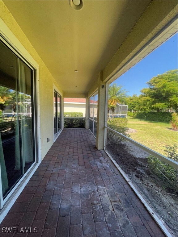 Building Photo - 2427 Ashbury Cir