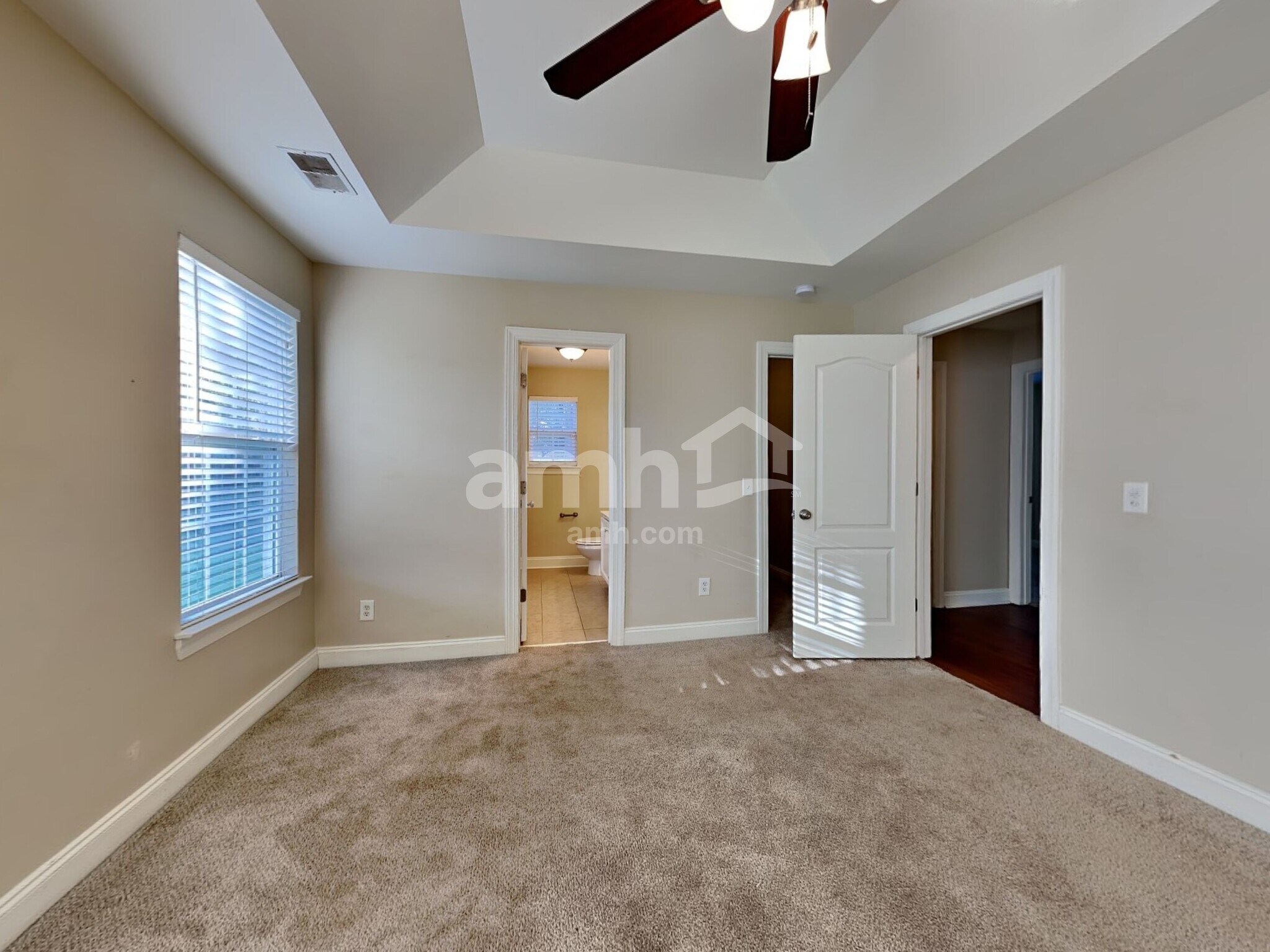 Building Photo - 415 Equinox Cir