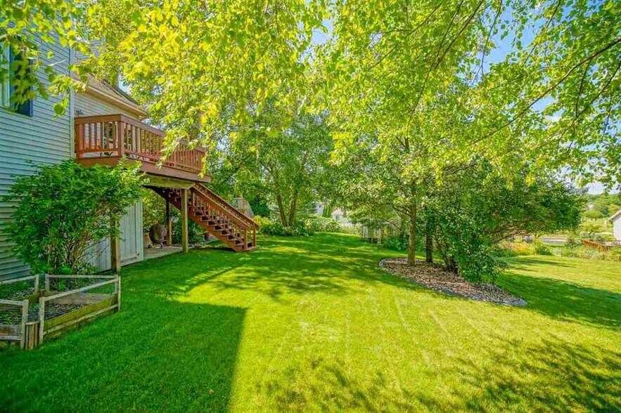 Building Photo - 6214 Camino Way