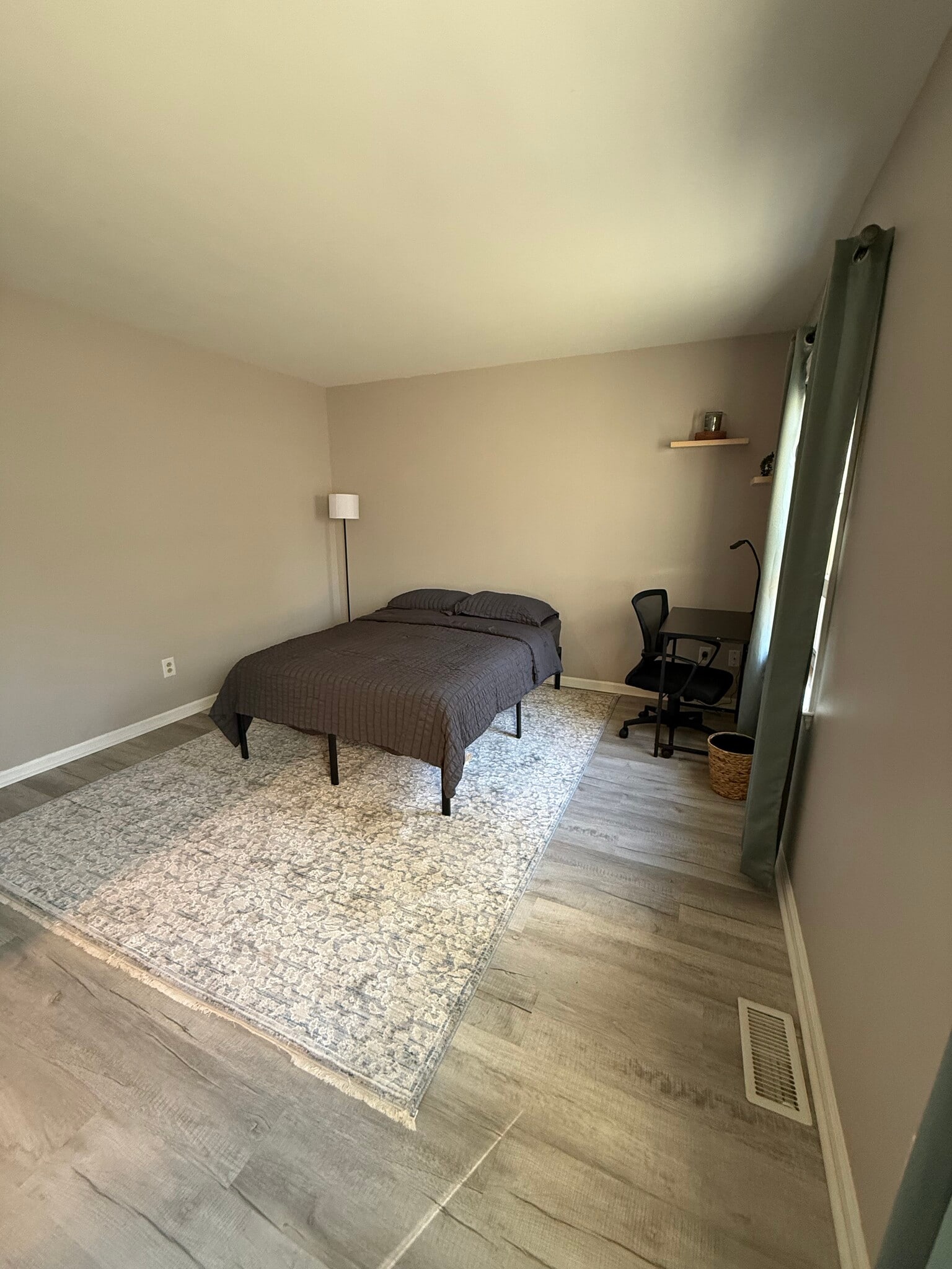 Building Photo - 2010 Dembrigh Ln