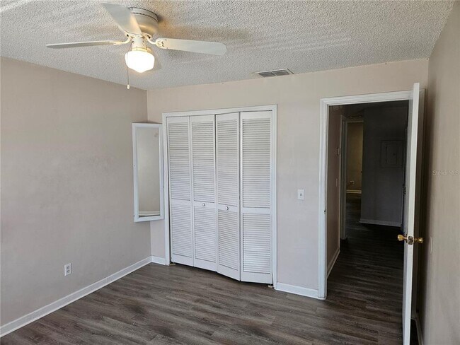 Building Photo - 4136 Pershing Pointe Pl