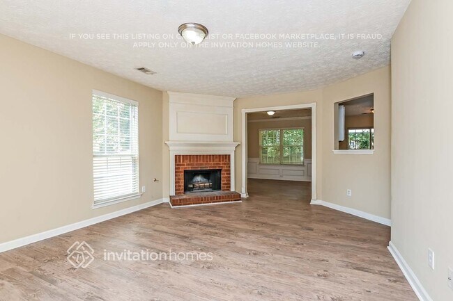 Building Photo - 1725 Stoneoak Cir