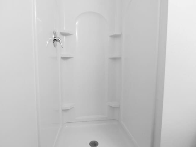 Building Photo - 100 E 630 N