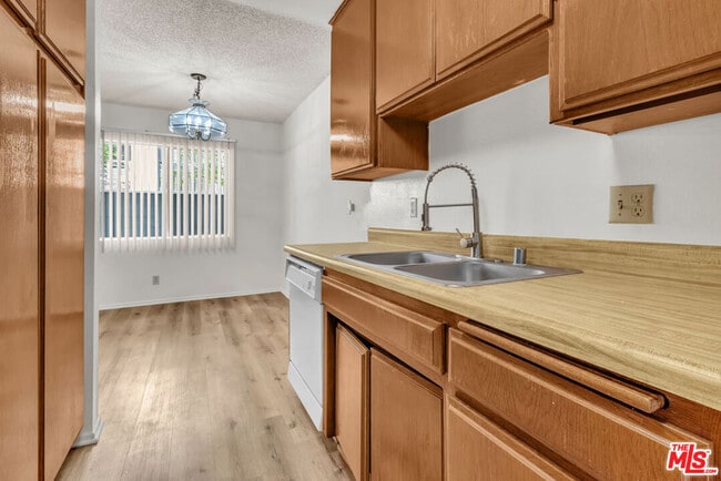 Building Photo - 2469 Purdue Ave