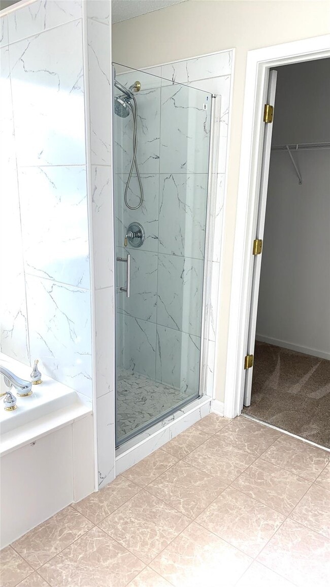 Building Photo - 8620 Grey Squirrel Ct