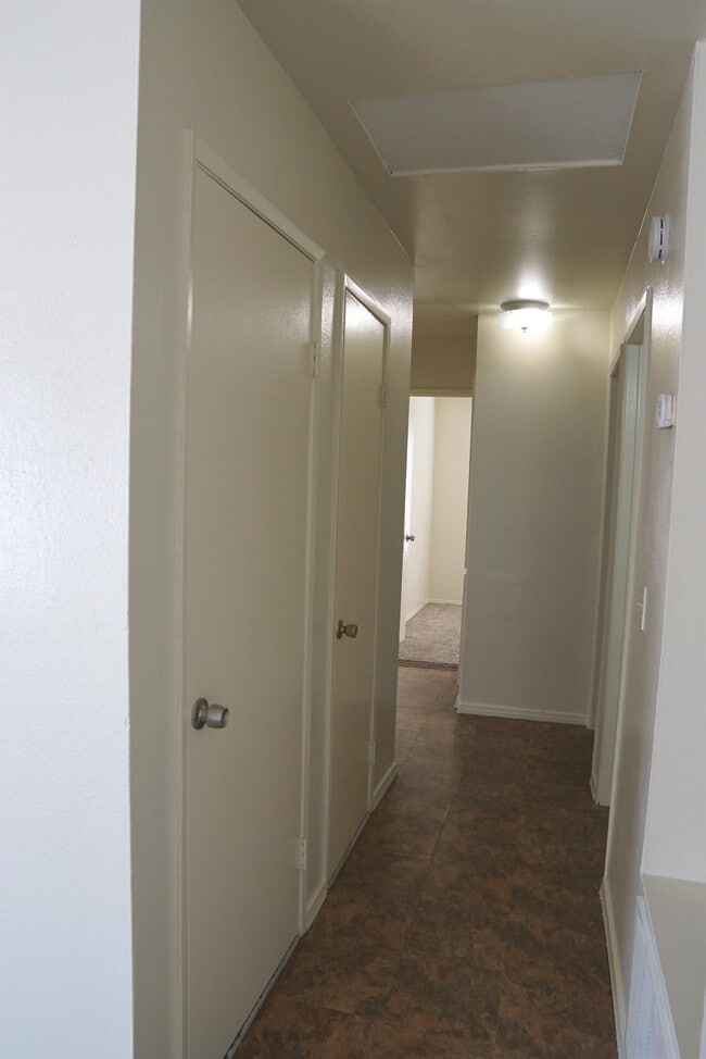 Building Photo - 52601 Avenida Navarro