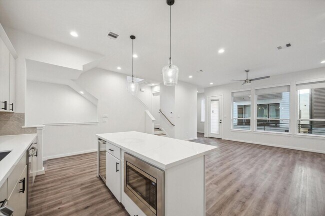 Building Photo - 1603 Patterson St