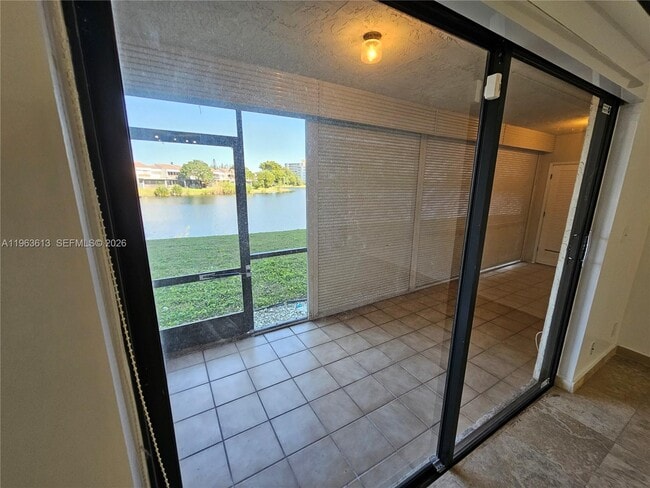 Building Photo - 6575 W Oakland Park Blvd