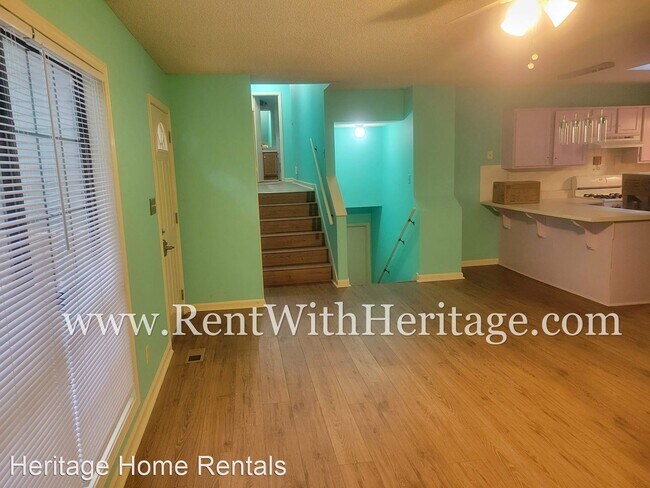Building Photo - 4 br, 2 bath House - 4033 Balmoral Court