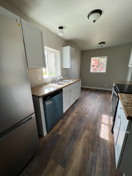 Building Photo - "Charming 2-Bed Oasis in Cheyenne with Coz...
