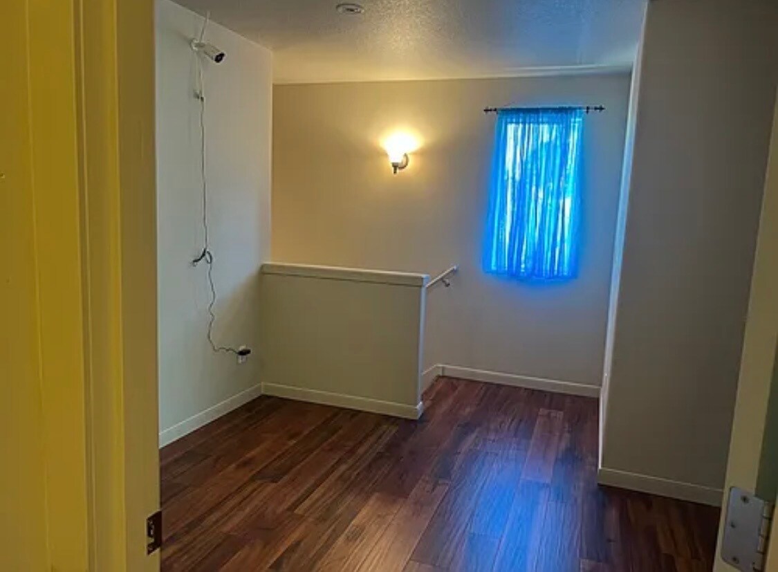 Building Photo - 3007 SW 176th Ave