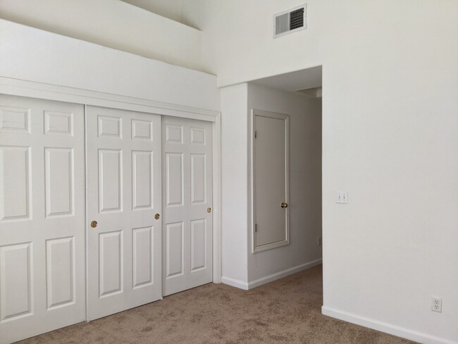 Building Photo - 129 Pacchetti Way
