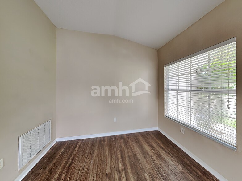Building Photo - 7653 Merchantville Cir