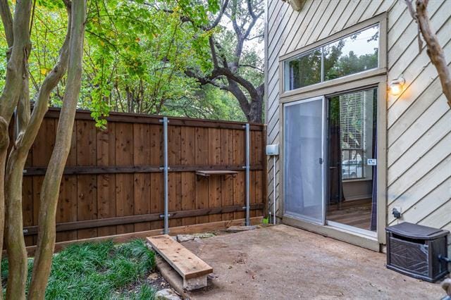 Building Photo - 2815 Welborn St