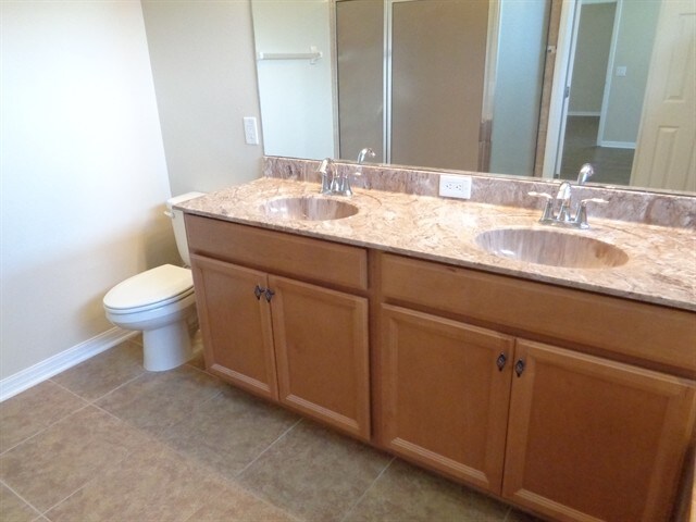 Building Photo - 11640 Palmetto Pine St